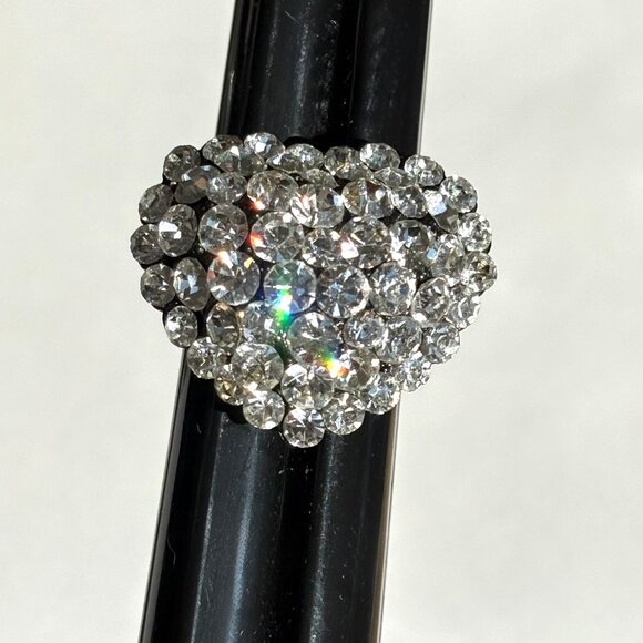 Stunning Heart Crystal Ring Size 7 - Picture 3 of 8
